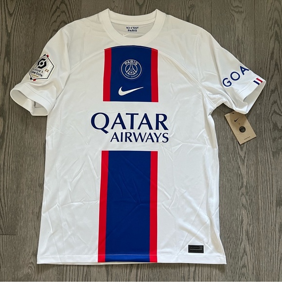 Paris Saint Germain PSG Third Jersey 2022/23 MESSI #30 BNWT - Picture 3 of 8